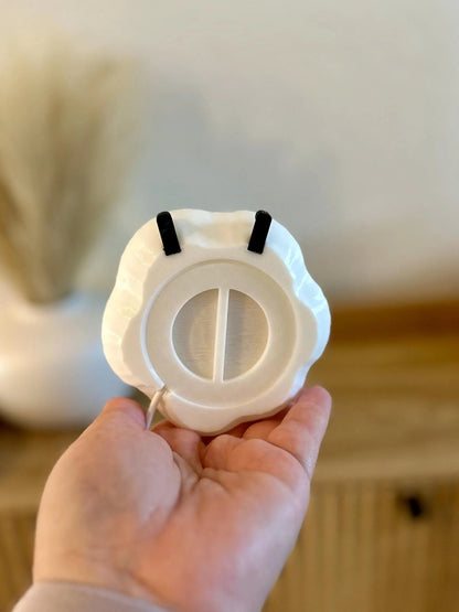 3D Printed Sleeping Garlic LED Lamp: Cute Foodie Accent Light